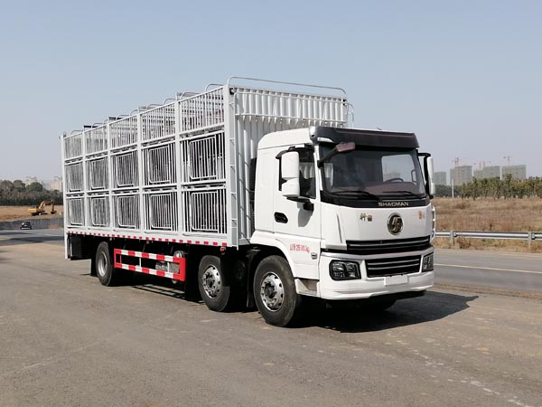權駿牌JJJ5250CCQS型畜禽運輸車